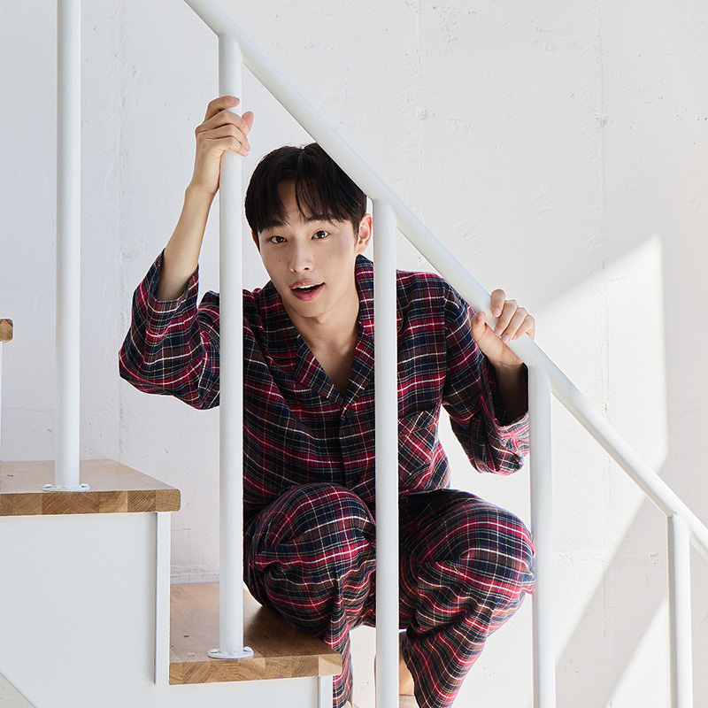 ��ǰ�̹���